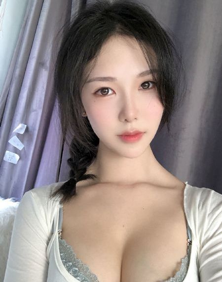 欧美三角恋_国产剧超清在线观看